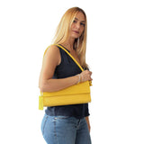 Clutch Dua Mila Colección Regina Piel Amarillo