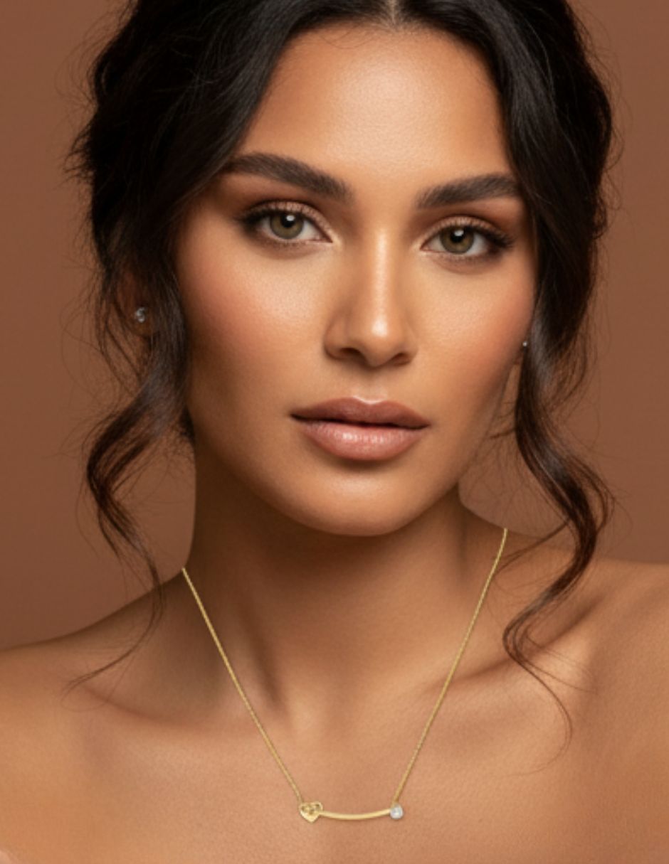 Collar NUVI Corazon Curvo Cristal