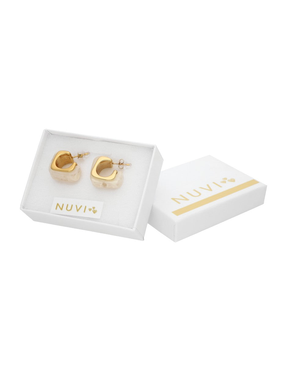 Arete Cubo Resina Blanco
