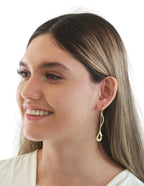 Arete Colgante Barra Gota Ondulado