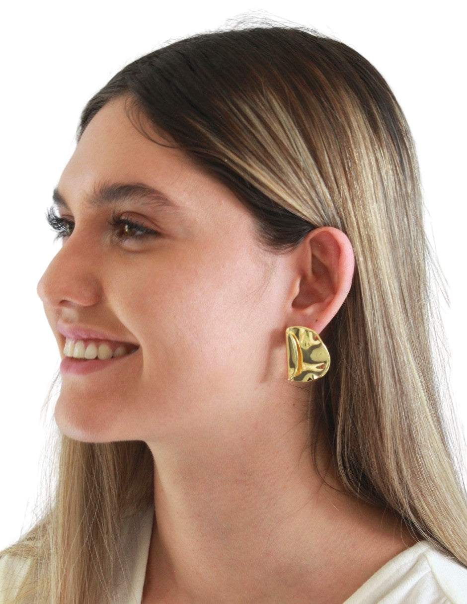 Arete Chapa Redondo Plano Doblado