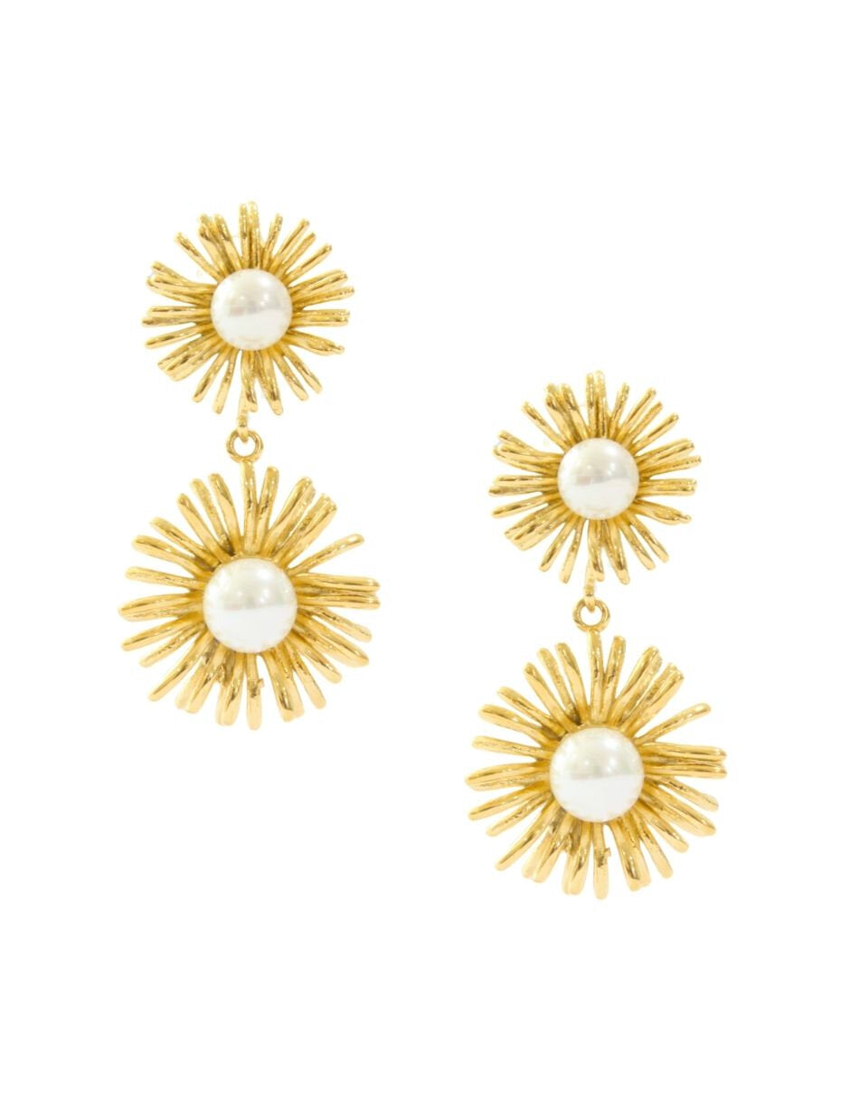 Arete Flor Doble con Perla