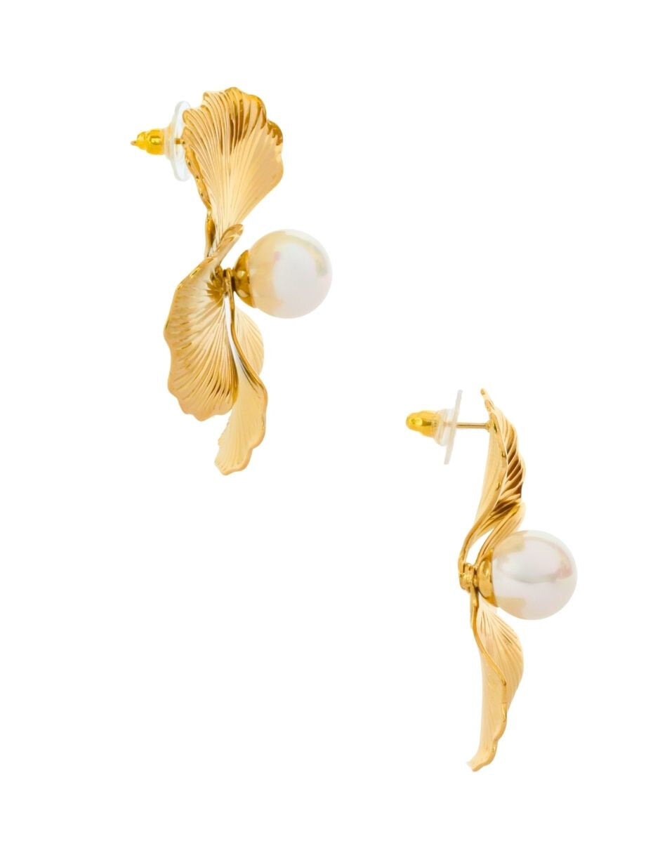 Aretes Media Flor con perlita