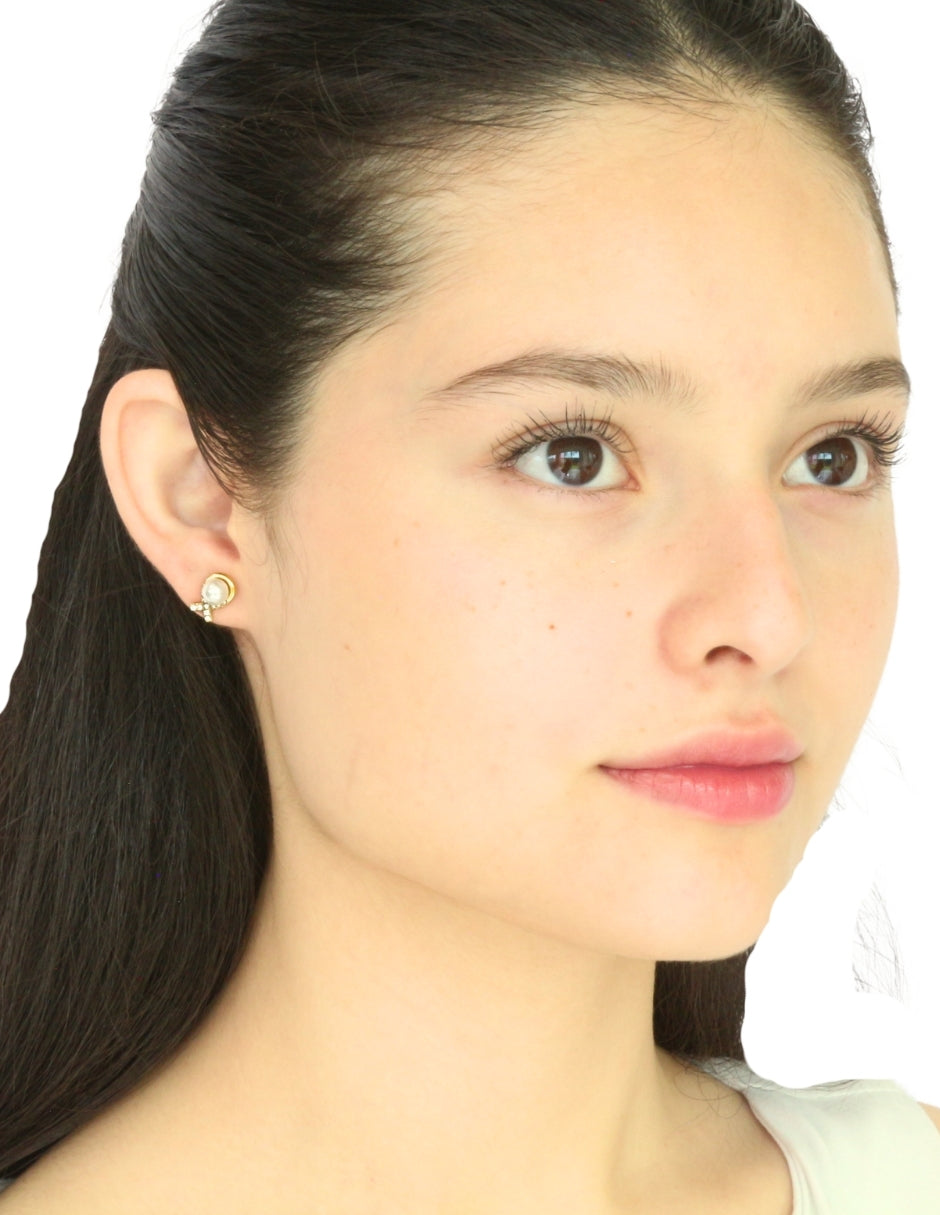 Arete Perlita Moño