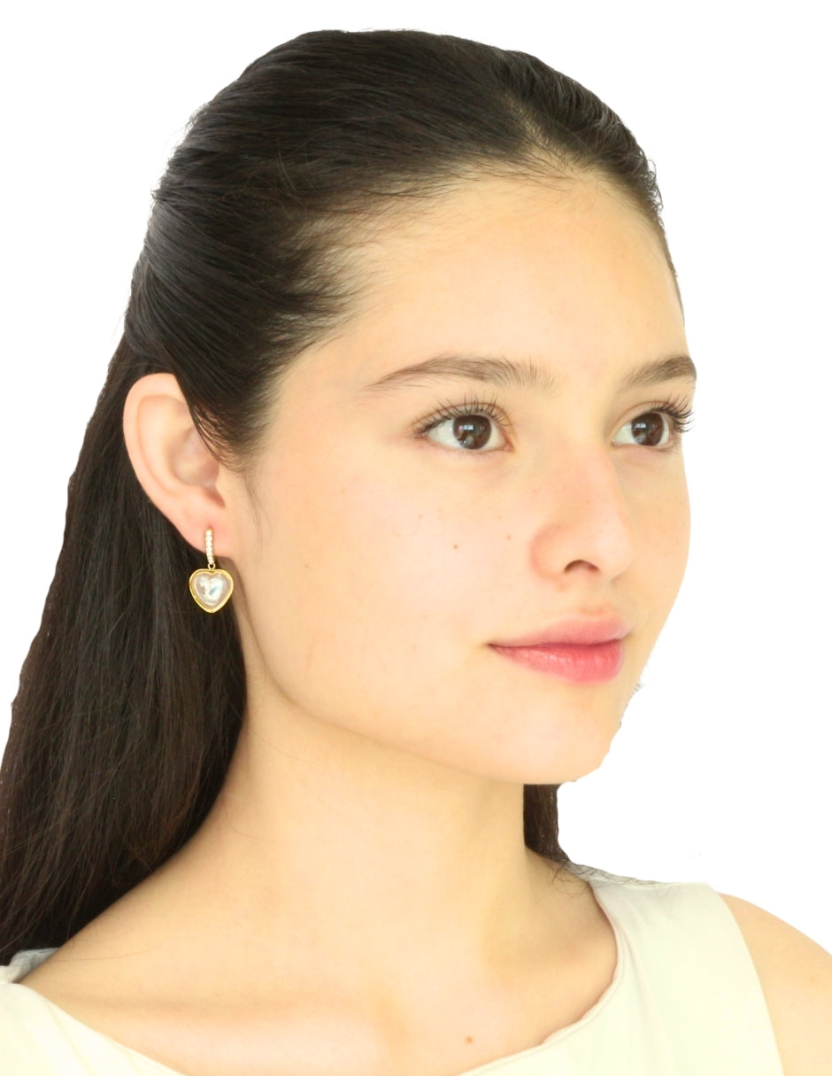 Arete Colgante Corazon Gris