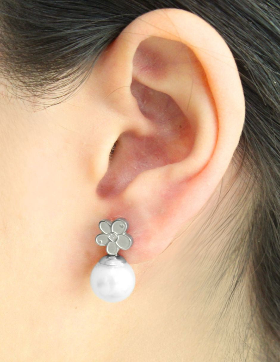 Arete NUVI Flor con Perla Plateado