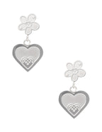 Arete NUVI Flor con Corazon NUVI Plateado