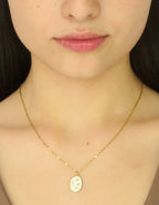 Collar Plaquita Esmalte Blanco Flor