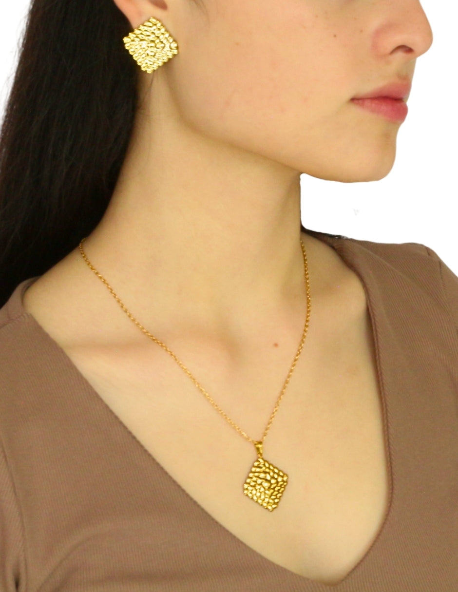Collar y Aretes Cuadro Con Textura