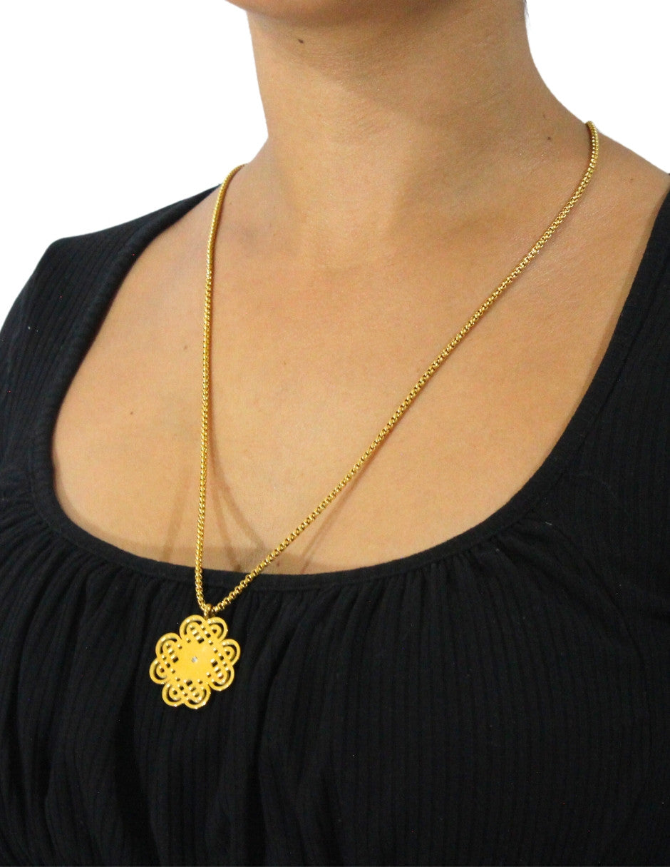 Collar y Aretes NUVI Medallon Trebol Cristal